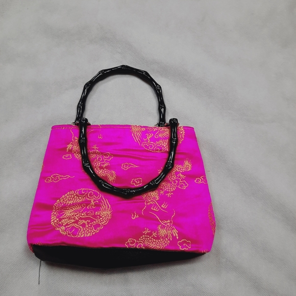 Pink Dragon Print Purse - Picture 5 of 8